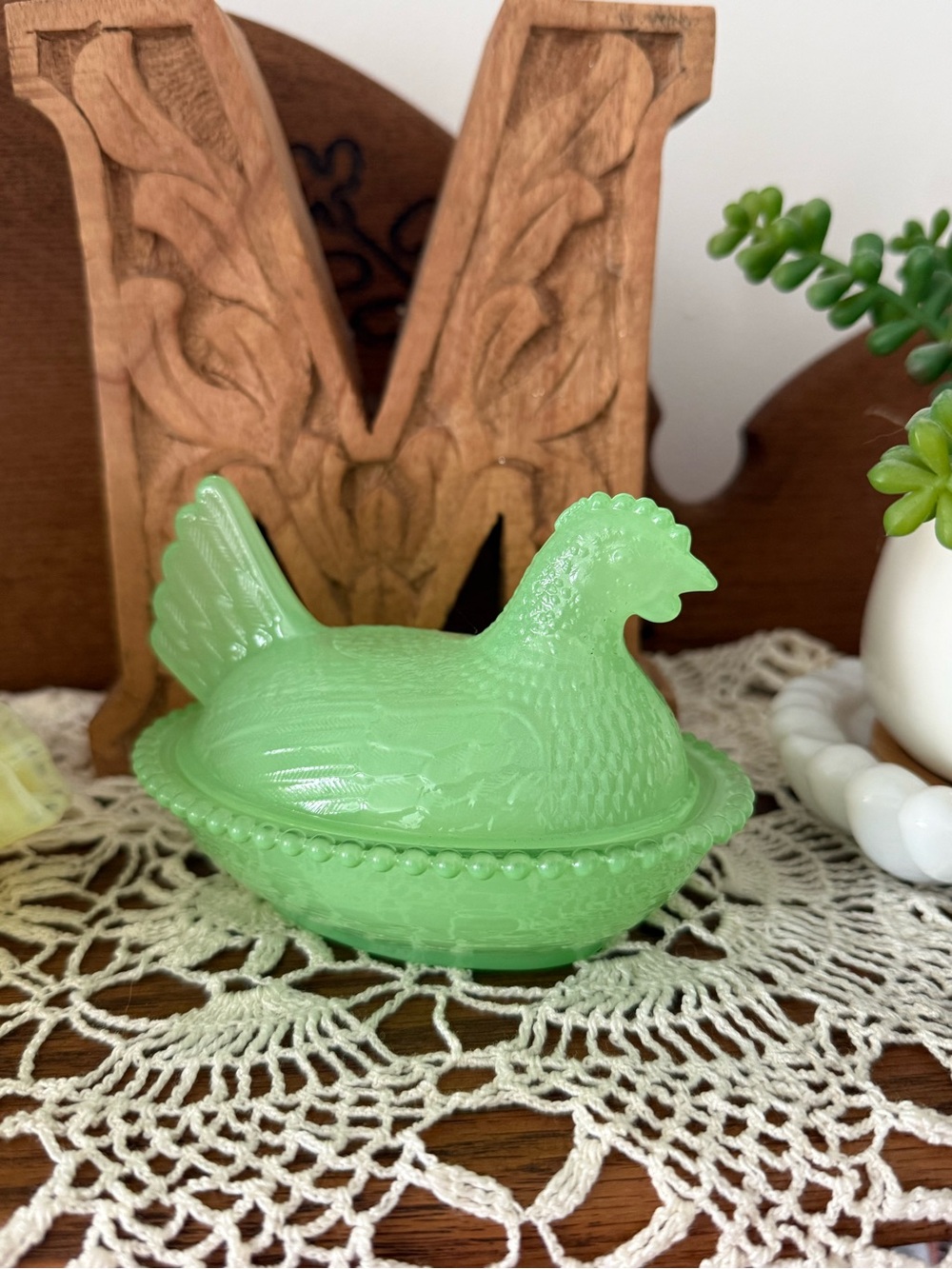 Jadeite (inspired) Hen on Nest
